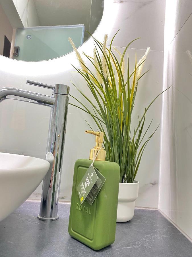 Wild Pear Old Town Boutique Accommodation 奥赫里德 外观 照片