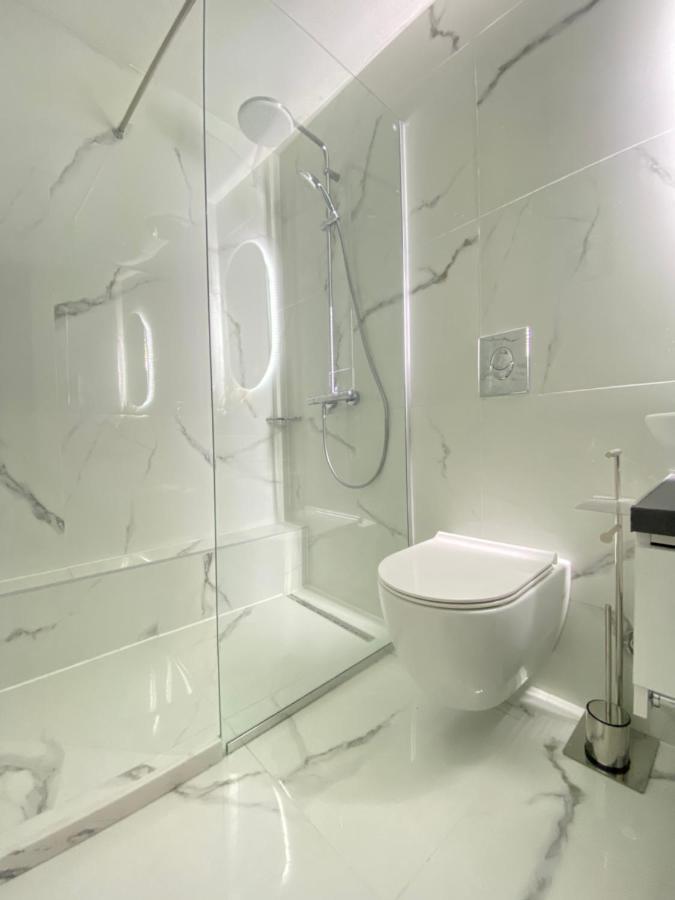 Wild Pear Old Town Boutique Accommodation 奥赫里德 外观 照片